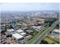 foto aérea panorâmica em Torre de Pedra