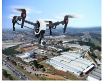foto com drones em são paulo em Sarutaiá